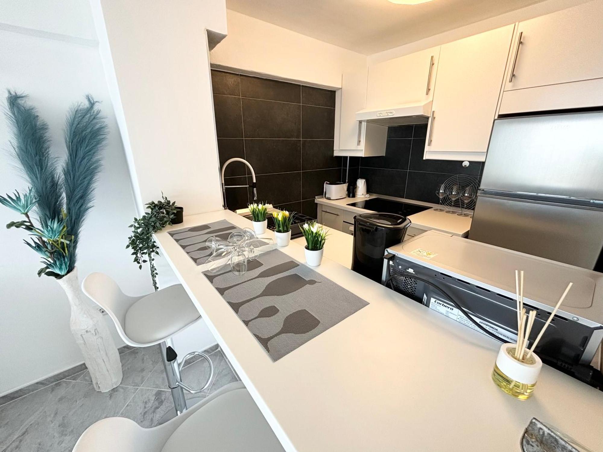 Apartment Luxury Ocean View 6th Floor *